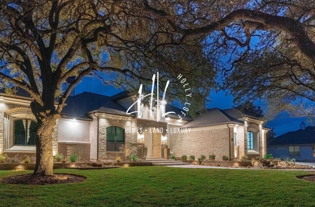 Inside Leander's Highland Oaks: Where Space, Style & Serenity Meet