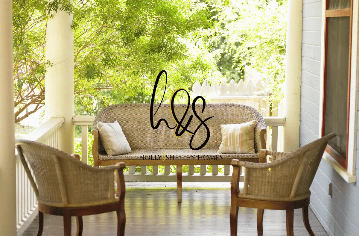 The Art of the Texas Porch Sit: Creating an Outdoor Oasis